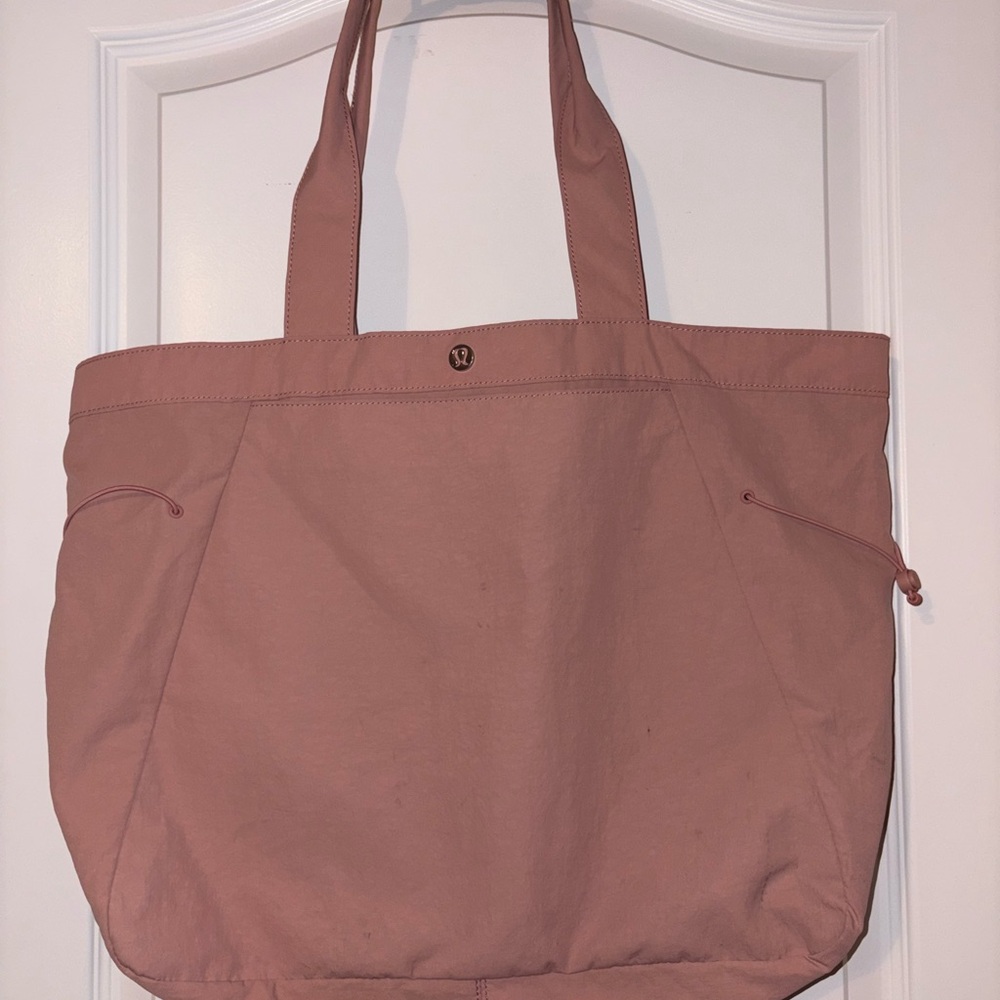 lululemon athletica Dusty Rose Tote Bag